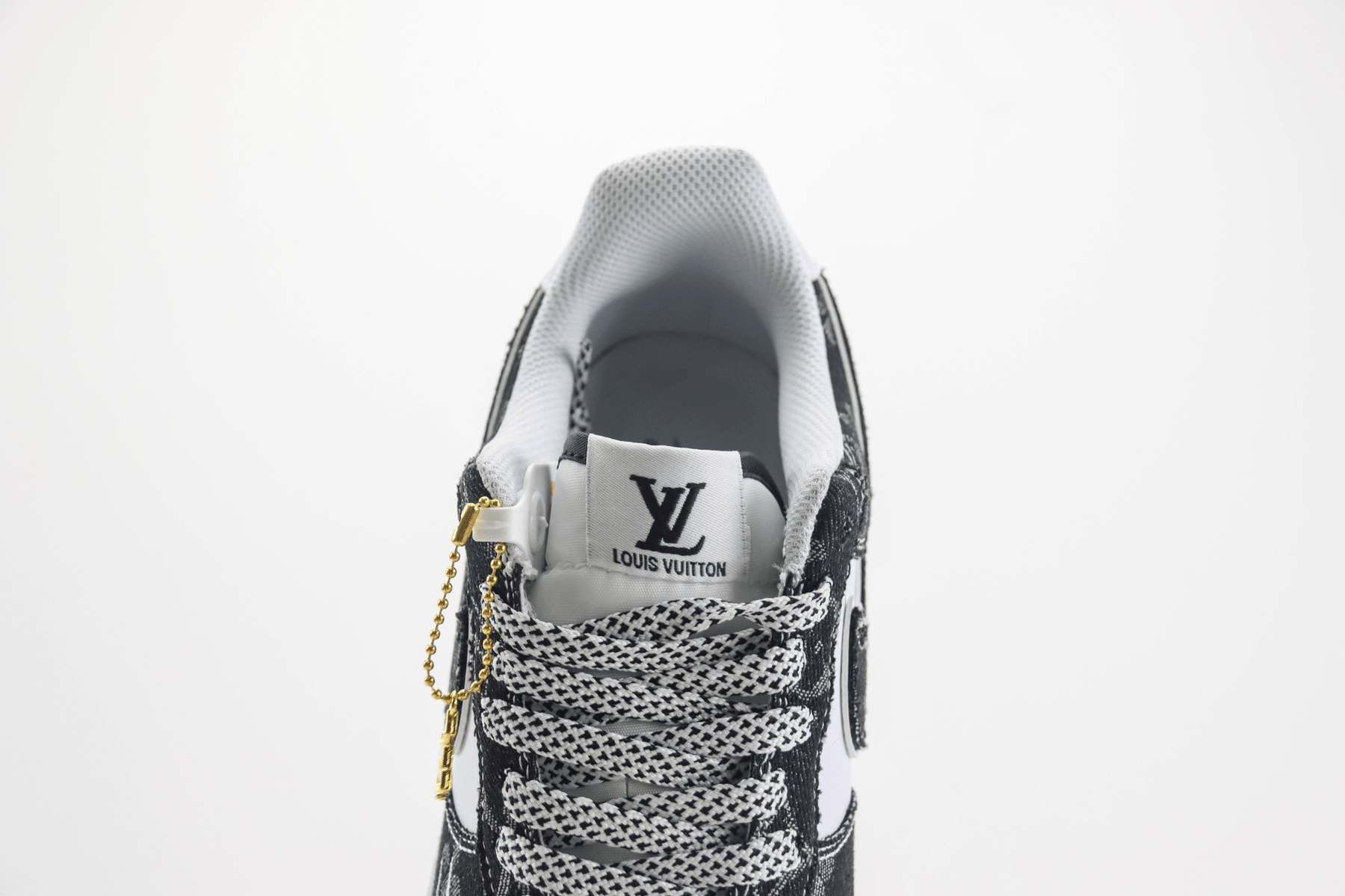 Louis Vuitton x NIKE Air Force 1 Low By Virgil Abloh Black & White