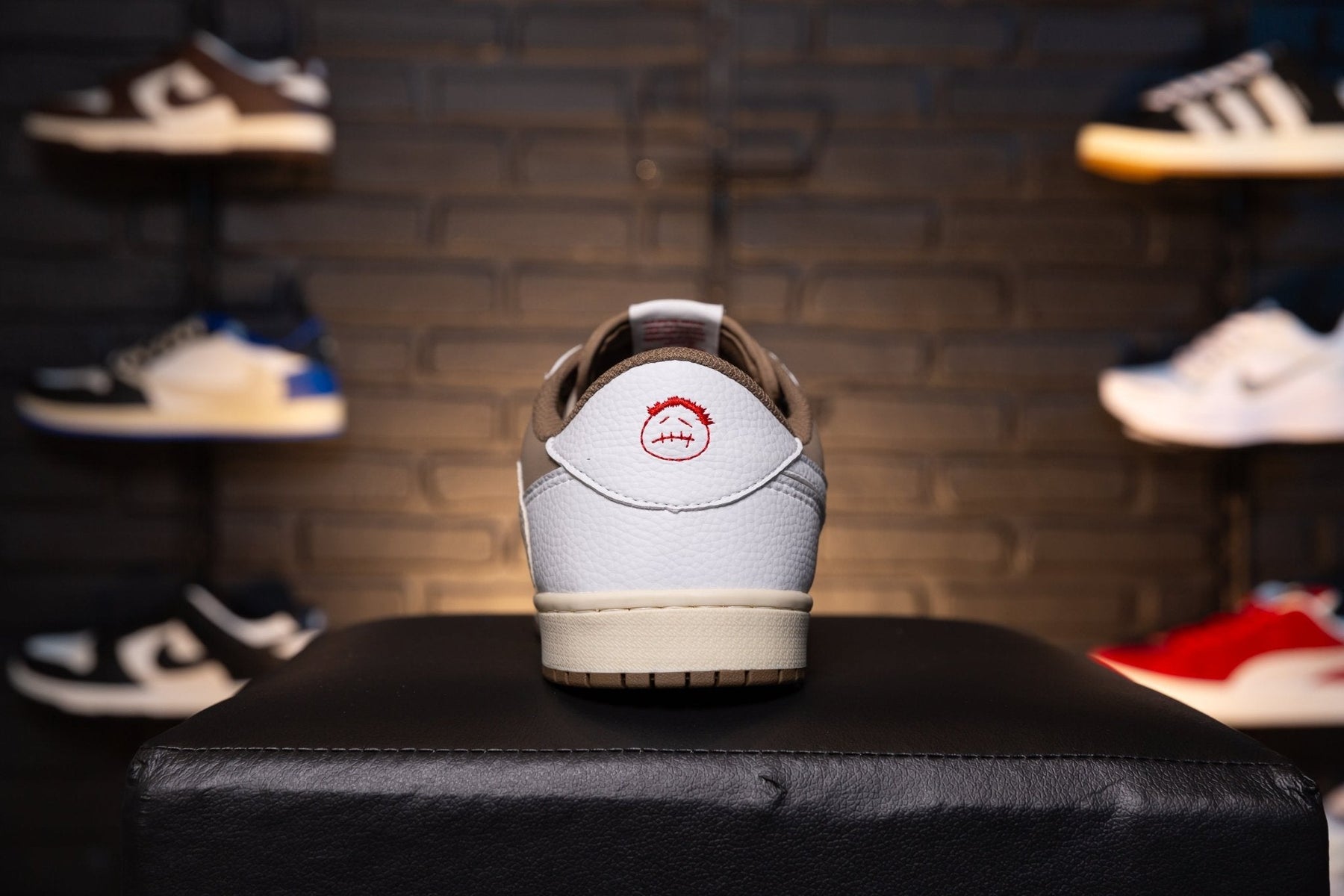 Travis Scott x Air Jordan 1 Low Reverse Mocha