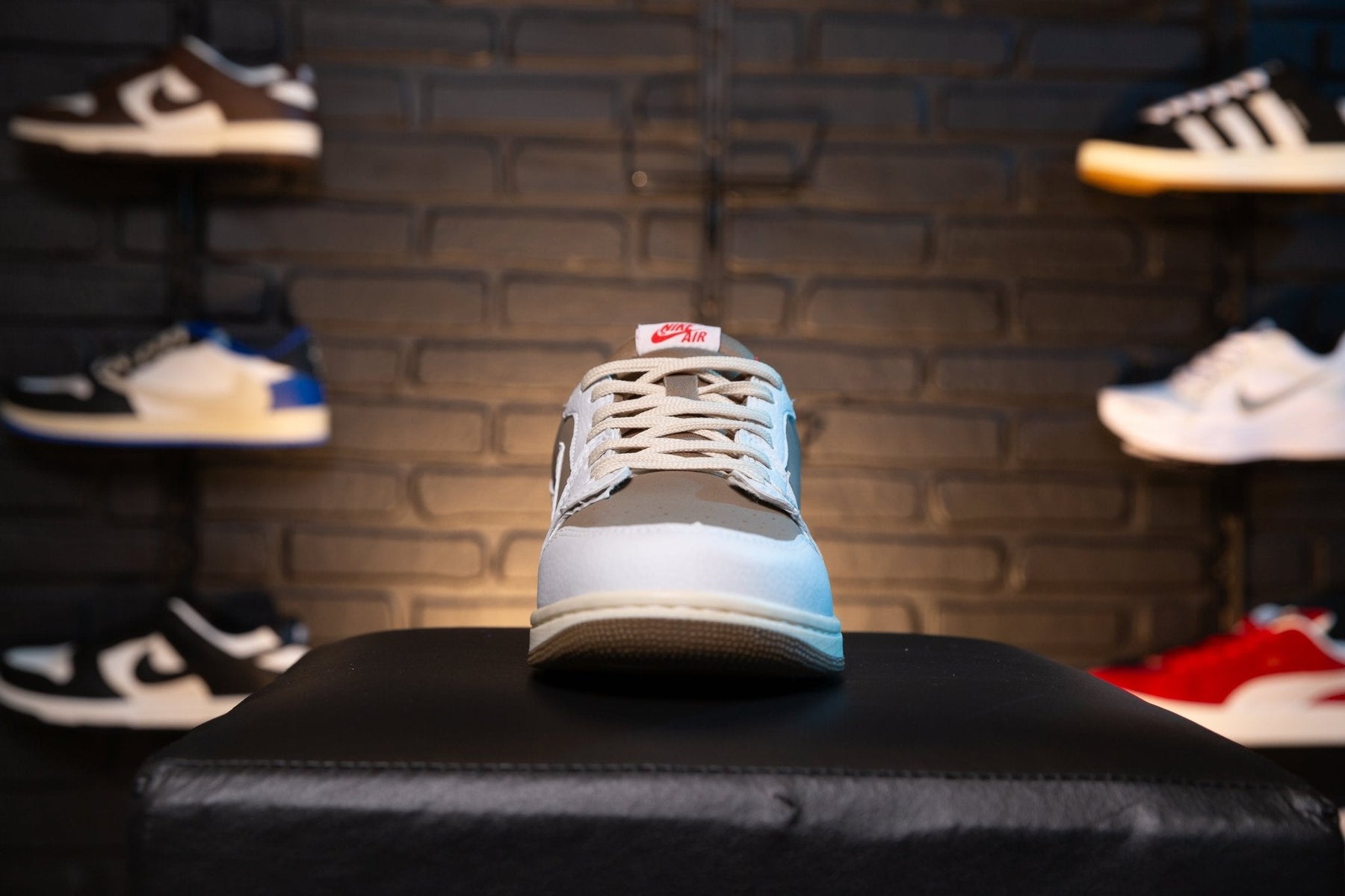 Travis Scott x Air Jordan 1 Low Reverse Mocha