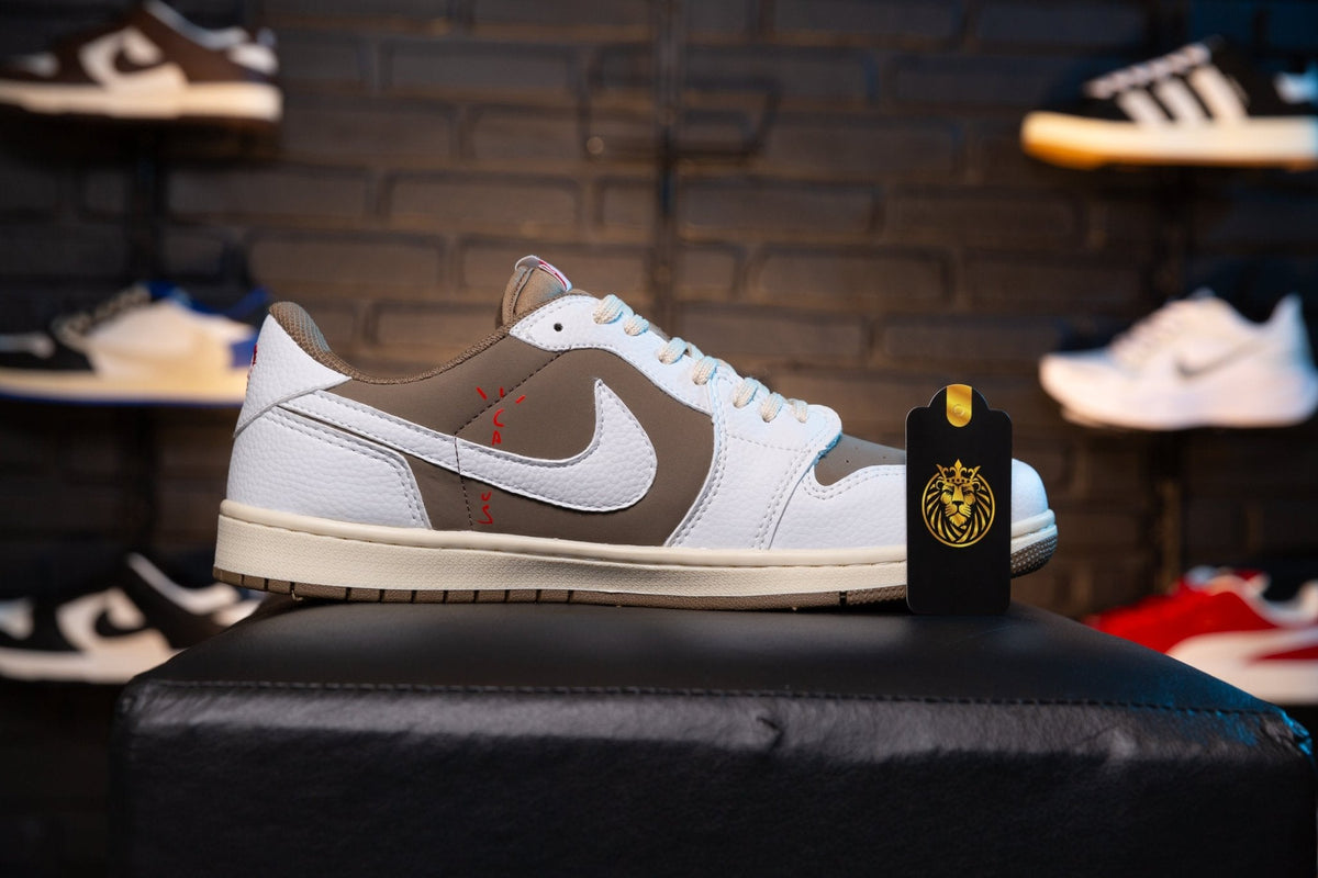 Travis Scott x Air Jordan 1 Low Reverse Mocha